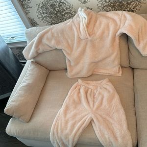 Faux fur comfy set